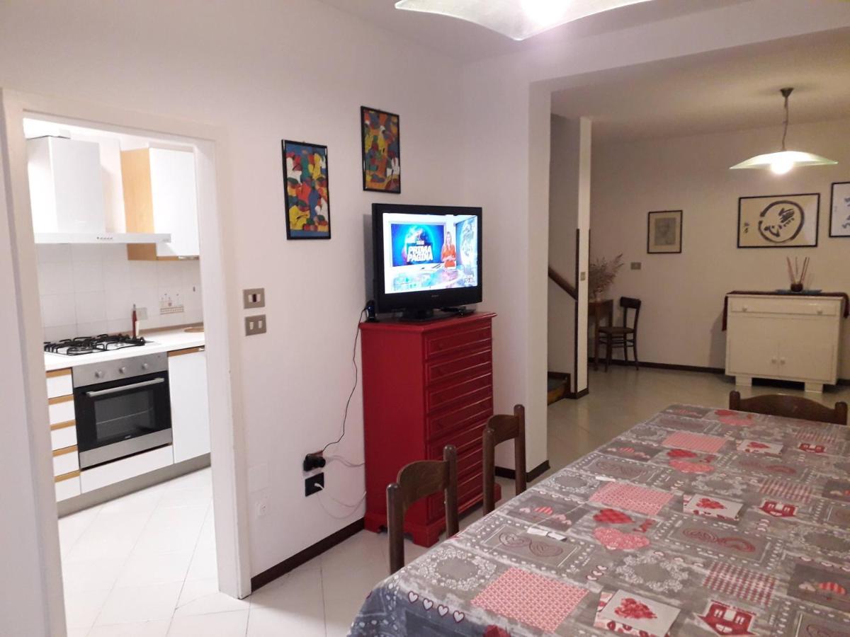 Casa Martina "Holiday Home" Marano Lagunare Buitenkant foto